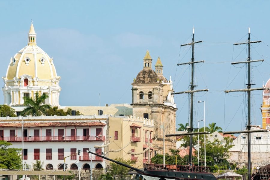 Tour día completo visitando el Centro Histórico: desde la famosa Torre del Reloj